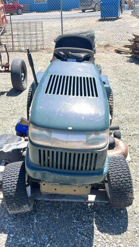 Craftsman GT Riding Lawn Mower, 22 HP Kohler V-Twin, 6-Speed, Deck Parts - 6