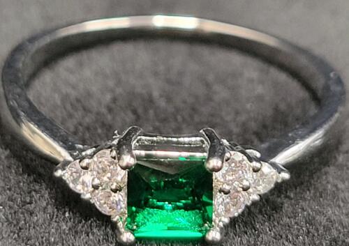 Green Emerald Faceted Square Cut .925 Ring, Size 10 - 3