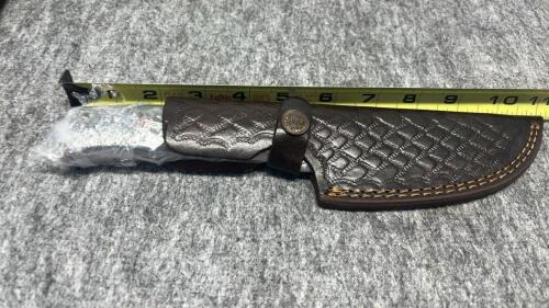 Damascus Steel Fixed-Blade Hunting Knife with Sheath - 4