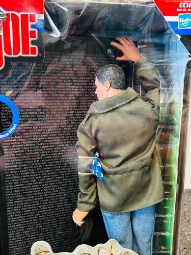 G.I. Joe Vietnam Wall Memorial Boxed Set, Figure, Hasbro 2000, Accessories, Asst. No. 81160 - 2