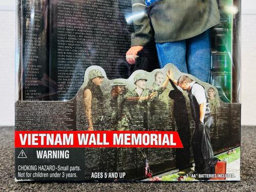 G.I. Joe Vietnam Wall Memorial Boxed Set, Figure, Hasbro 2000, Accessories, Asst. No. 81160 - 5