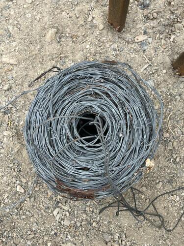 Barbed Wire Fence Roll, Galvanized
