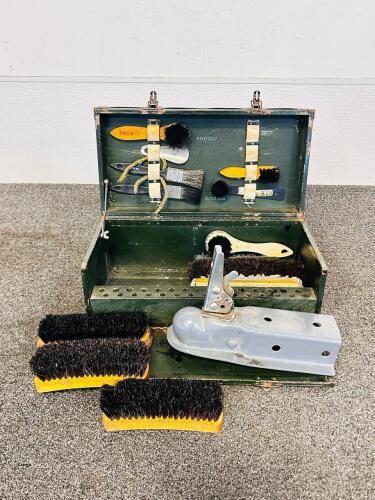 Fulton 22-250F Trailer Coupler 2" Ball 3,500 lb Capacity 3" Channel Class 2, Model 102269 and Vintage Box With Brushes