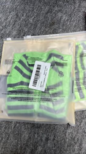 New Unopened Amazon Photo Fun Props - 3