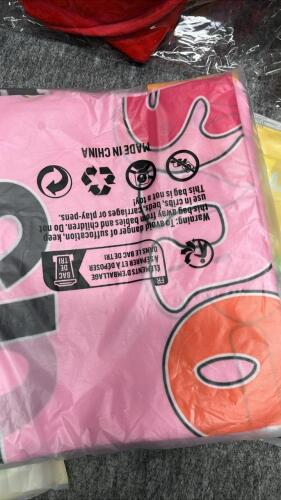 New Unopened Amazon Photo Fun Props - 4