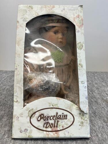 Three Collectable Porcelain Dolls - 4