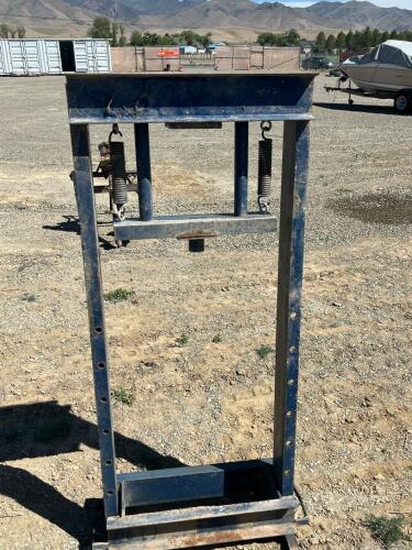 Steel Manual Shop Press Frame, Adjustable Bed, Blue, Missing Ram no brand