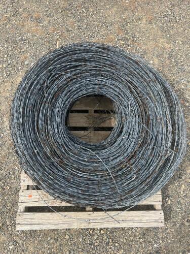 Large 2-Strand 4-Point Galvanized Barbed Wire Roll