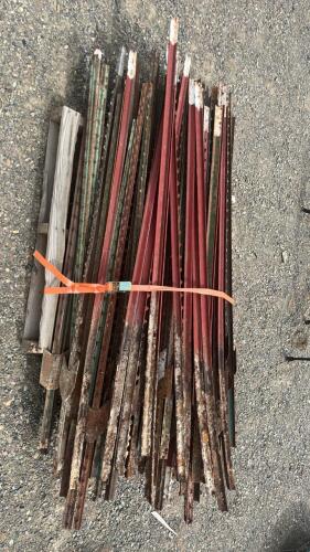 Large Bundle Of T-Posts Fence Posts - Approx. 80 - 2