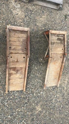 (2) Red Automotive Ramps
