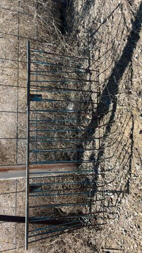 Blue Hay Feeder - 2