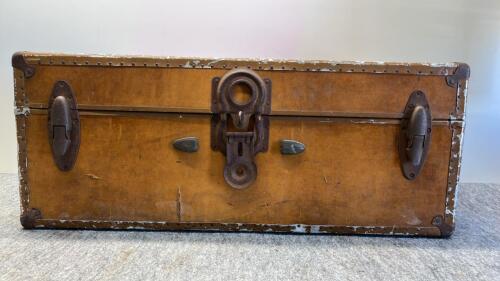 Trunk w/ Amor Plate, Carrier Vest & Other Misc. Items