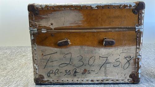 Trunk w/ Amor Plate, Carrier Vest & Other Misc. Items - 2