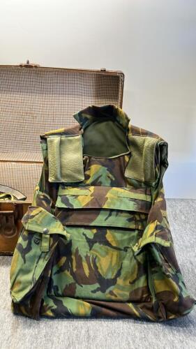 Trunk w/ Amor Plate, Carrier Vest & Other Misc. Items - 5
