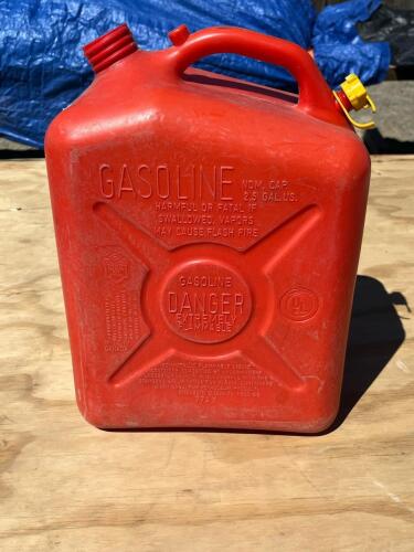 Gasoline Cans, Screws, Lights & More! - 8