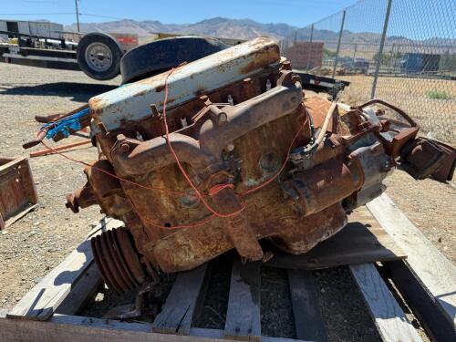 Chevrolet 252 Motor with Speed Gem Bell Housing