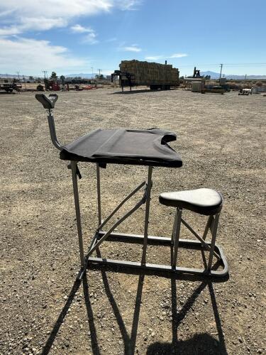 Buck Bench Shooting Assist Table