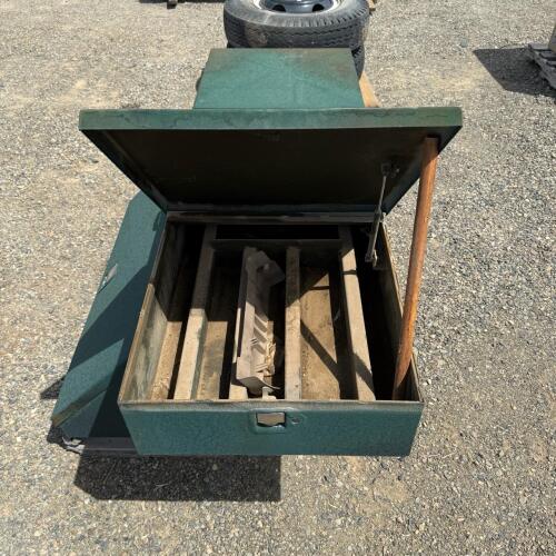 Farrier Truck Bed Toolbox / Horseshoe & Tool Storage Box - 6