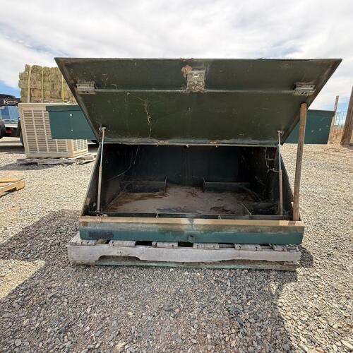 Farrier Truck Bed Toolbox / Horseshoe & Tool Storage Box - 7
