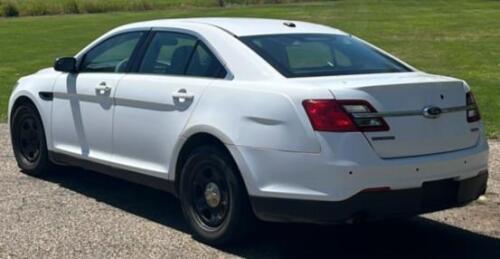 2019 FORD TAURUS - 79K MILES! - 6