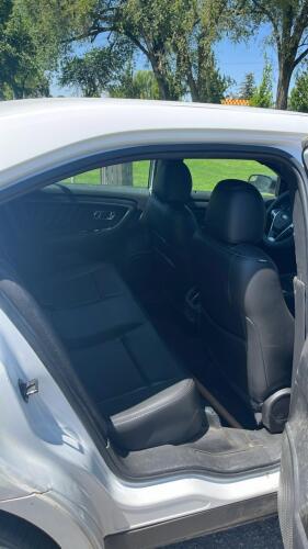 2019 FORD TAURUS - 79K MILES! - 11