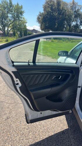 2019 FORD TAURUS - 79K MILES! - 16
