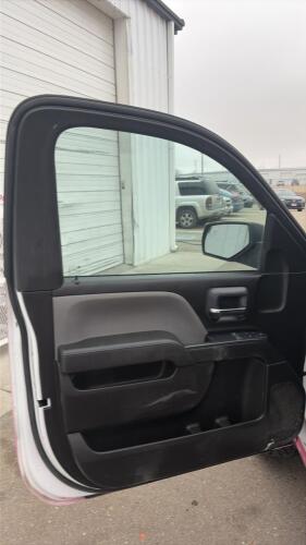 2018 CHEVROLET SILVERADO 1500 - 133K MILES! - 10