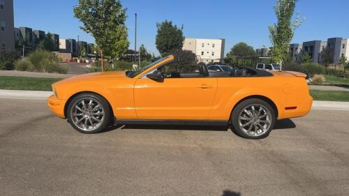 2007 FORD MUSTANG - CONVERTIBLE! - 34
