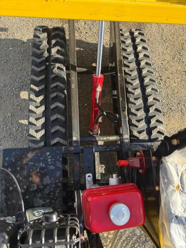 SDLANCH SDLD25 Tracked Mini Dumper, 3,300 lb Capacity, 420cc Gasoline Engine - 12