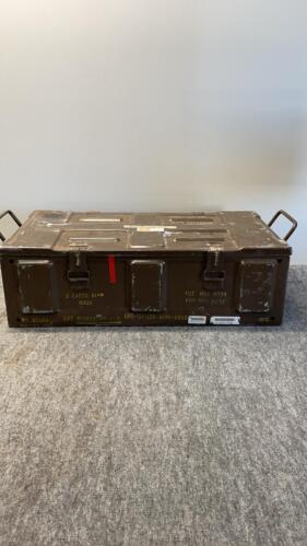 US Army pack & tarp in case, metal case with African bag, belt,headnet, extra bag - 5