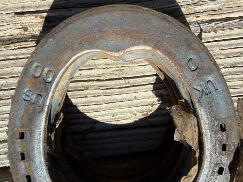 Incredible Lot of 30+ Horseshoes - Steel & Aluminum, Various sizes - 4