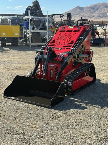 Mini Skid Steer Loader SDLL60 Gas, 25hp - UPDATED6/23: Color Red - 3