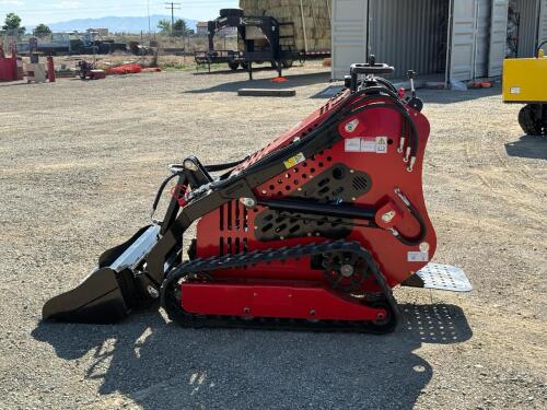 Mini Skid Steer Loader SDLL60 Gas, 25hp - UPDATED6/23: Color Red - 4