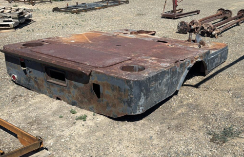 Heavy-Duty Welder Service Body Flatbed with Tool Compartments - 6