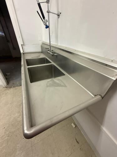 Commercial 2-Compartment Stainless Sink - 6