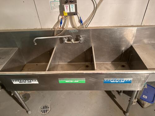 Commercial Dorado 3-Compartment Stainless Steel Sink w/ Dual Drainboards & Dispenser System - 3