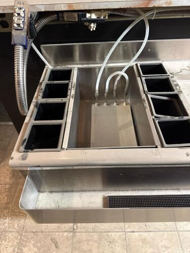 84" Stainless Steel Commercial Bar Sink Station w/ 3 Compartment Sink, Ice Bin & 8 Bottle Wells - 3