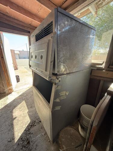 Hoshizaki Commercial Ice Maker Machine - 3