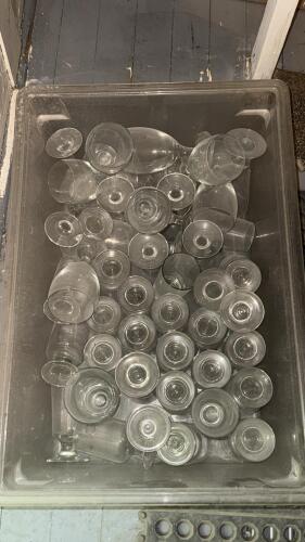 Lot of Clear Mixed Stemmed Glasses (Bar/Restaurant) 8&ndash;14oz in Plastic Tote
