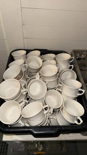 Set of 32 White Porcelain Bouillon/Coffee Cups - 3