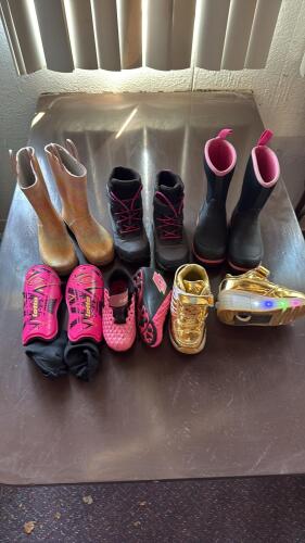 Children&rsquo;s Shoes and Boots Lot: Columbia Winter Boots, Lotto Soccer Shoes/Shin Guards, Roller Sneakers