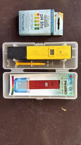 Hydroponic & Soil Testing Kit w/ pH Meters, 420Scope Microscope, pH Adjusters, Soil & pH Strips - 4