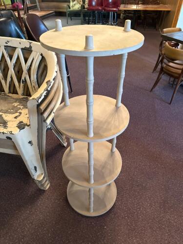 4 Stackable Plastic Benches with Lattice Back and 4-Tier Round Display Shelf - 4