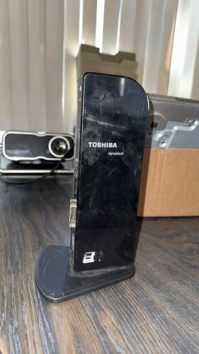 Electronics Lot: Sony DVP-NS501P DVD Player, Toshiba dynadock, HP C4750 Printer, Wonderwall Projector - 6