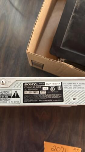Electronics Lot: Sony DVP-NS501P DVD Player, Toshiba dynadock, HP C4750 Printer, Wonderwall Projector - 8