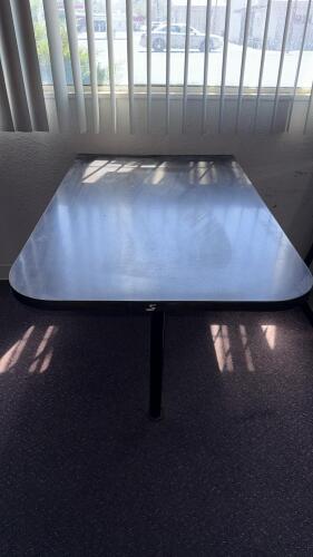 Commercial Restaurant Table