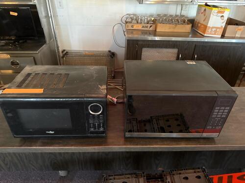 Oster Microwave + High Pointe Microwave