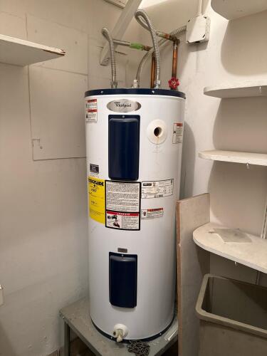 Whirlpool 30-Gallon Electric Water Heater + Metal Stand - 3