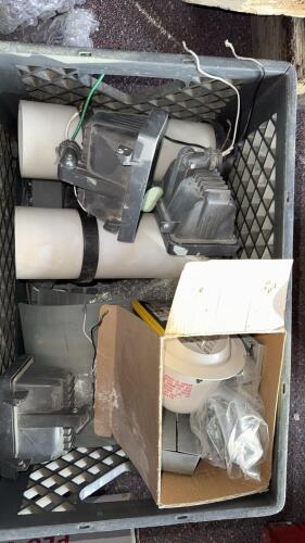 Mixed Lot of Lighting Ceiling and Track Fixtures &ndash; Approx. 12 Units - 4
