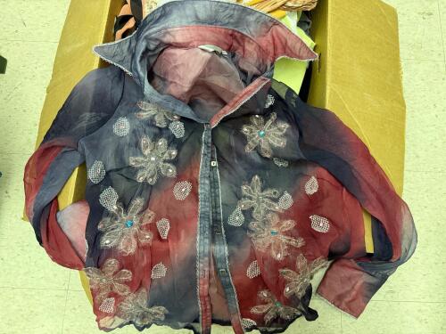 Mixed Lot Levi&rsquo;s Wrangler Volcom Denim Shorts Jackets Tops Sizes S-XL, Women&rsquo;s & Unisex Brands. Women's Costume - 12